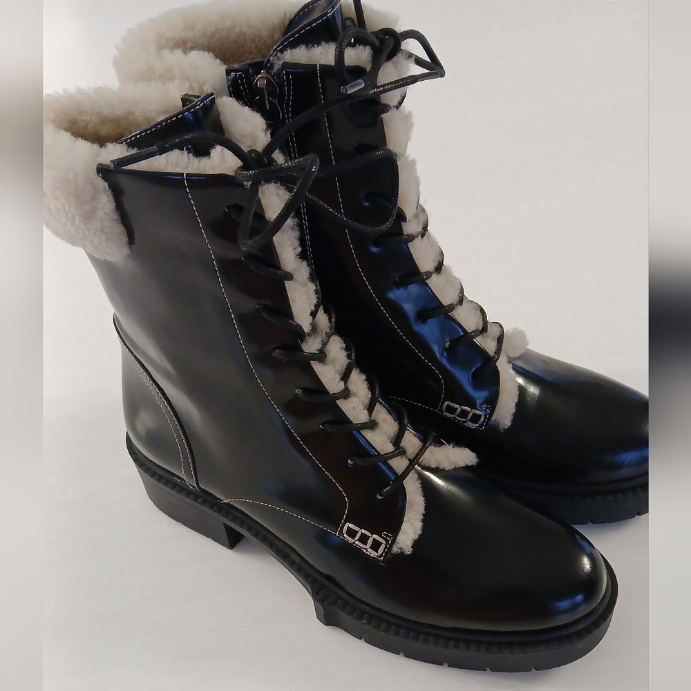 COACH Leighton Shearling Bootie • Black Patent Leather • Size 7.5B